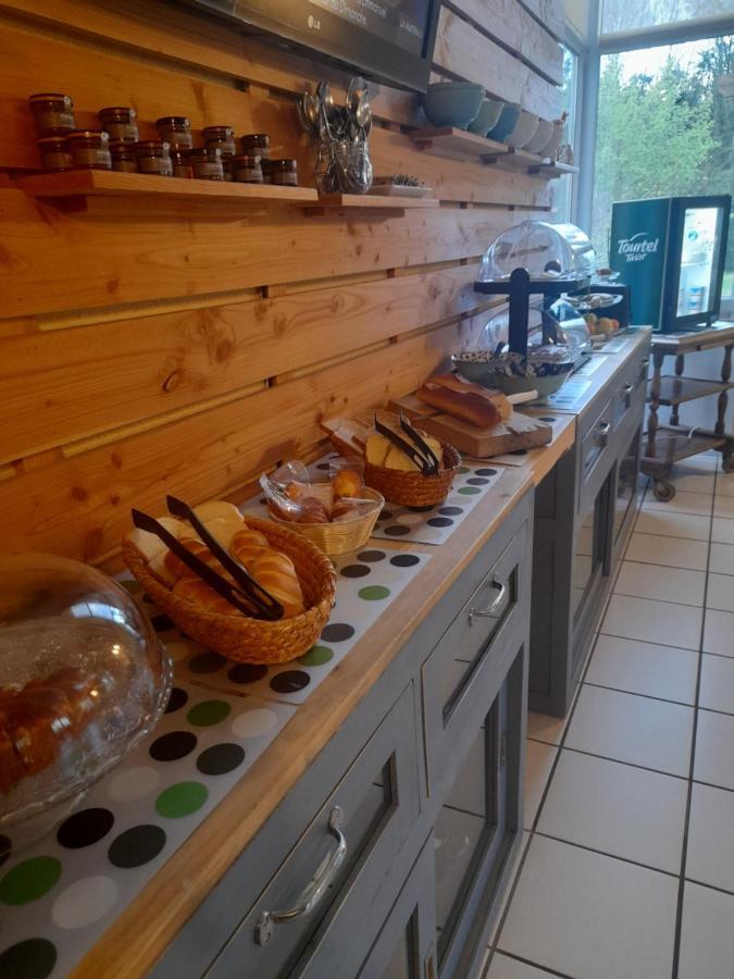 Hotel De L'Ile D'Amour Langeac Eksteriør billede